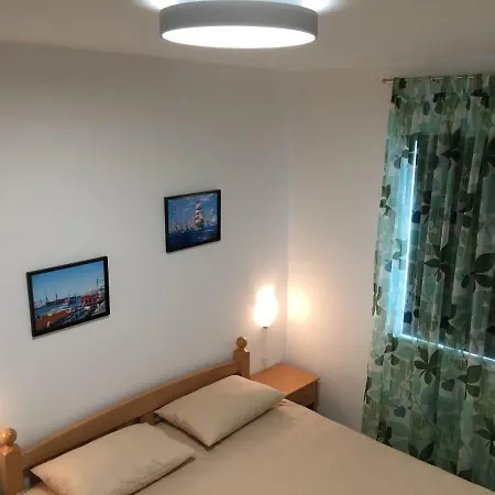 Apartment Vila Lina Vir Exterior photo